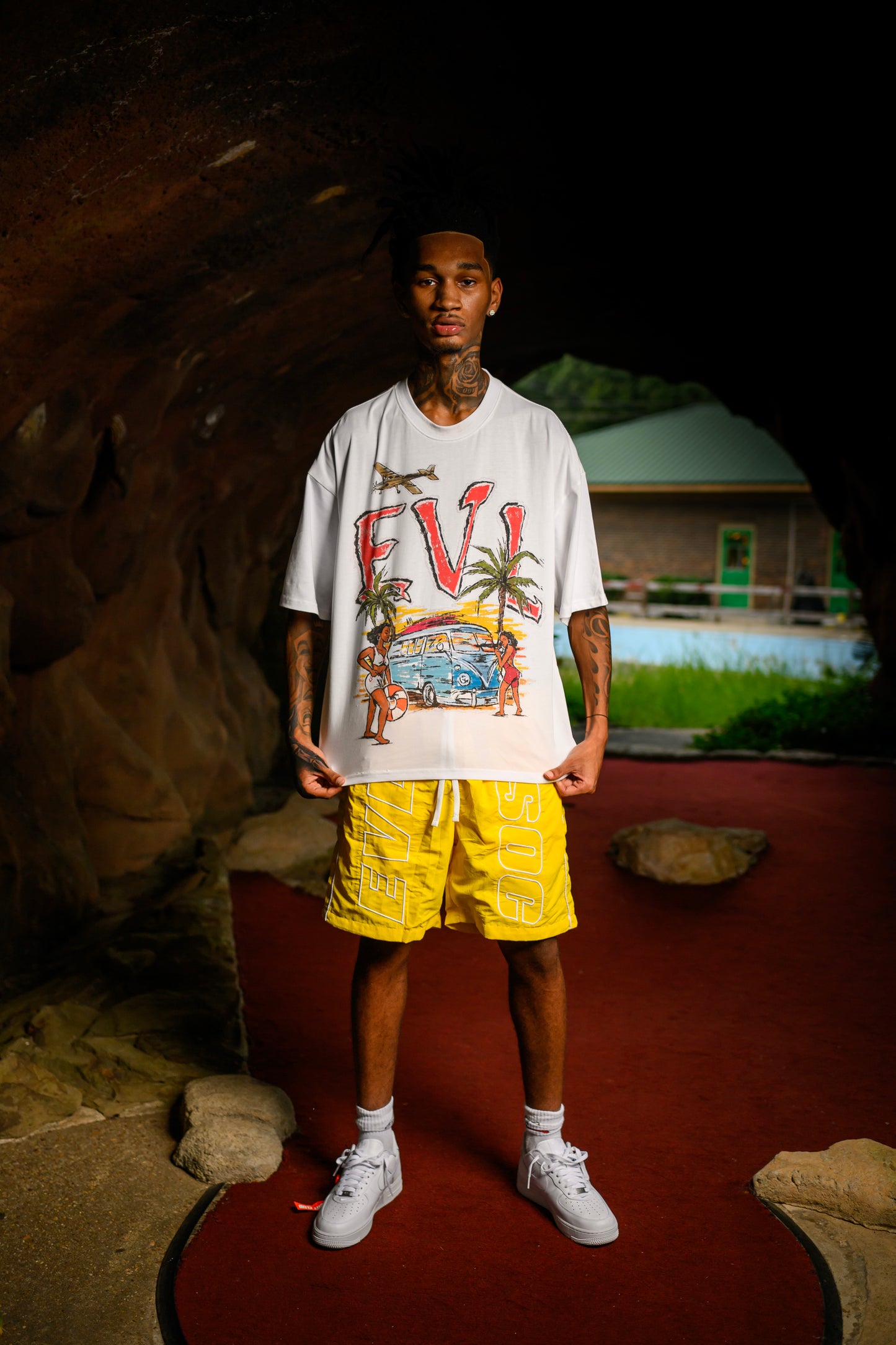 WHITE EVL SURF CLUB TEE