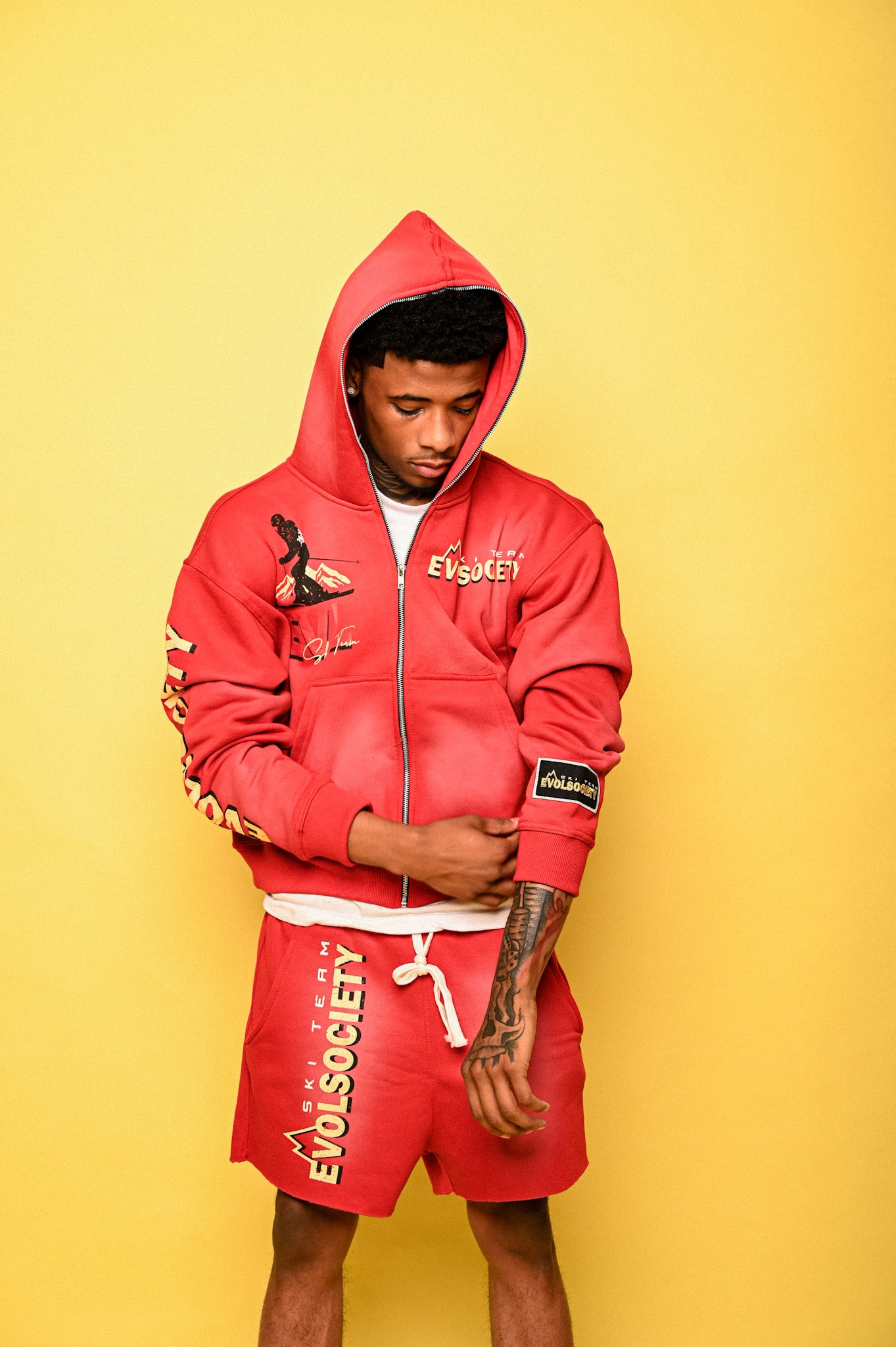 RED “EVL SKI” SHORTS SET